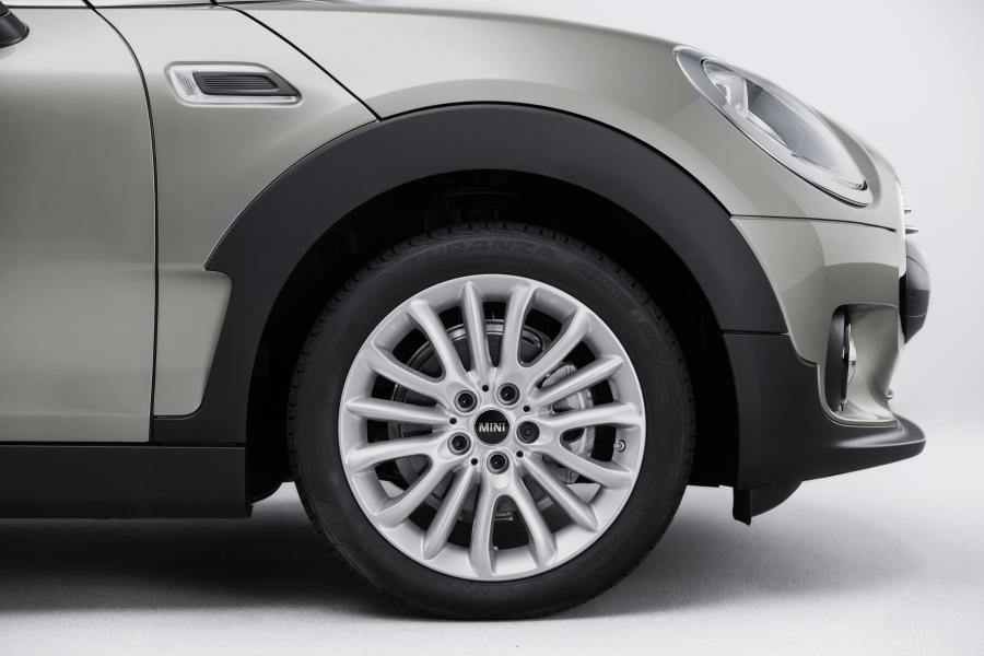Колеса Mini One Clubman City (F54) 2018 года  (UK) (фото 4 из 9)